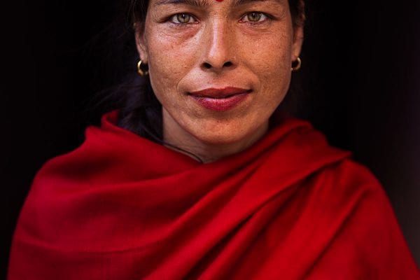 nepal woman portrait photography in color by mihaela noroc, the atlas of beauty series