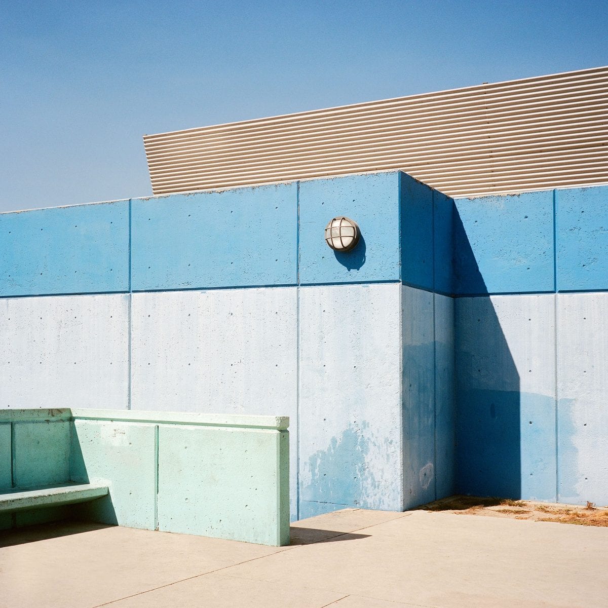 architecture color photography aesthetic and utilitarian effect in the greater Los Angeles area by Sinziana Velicescu