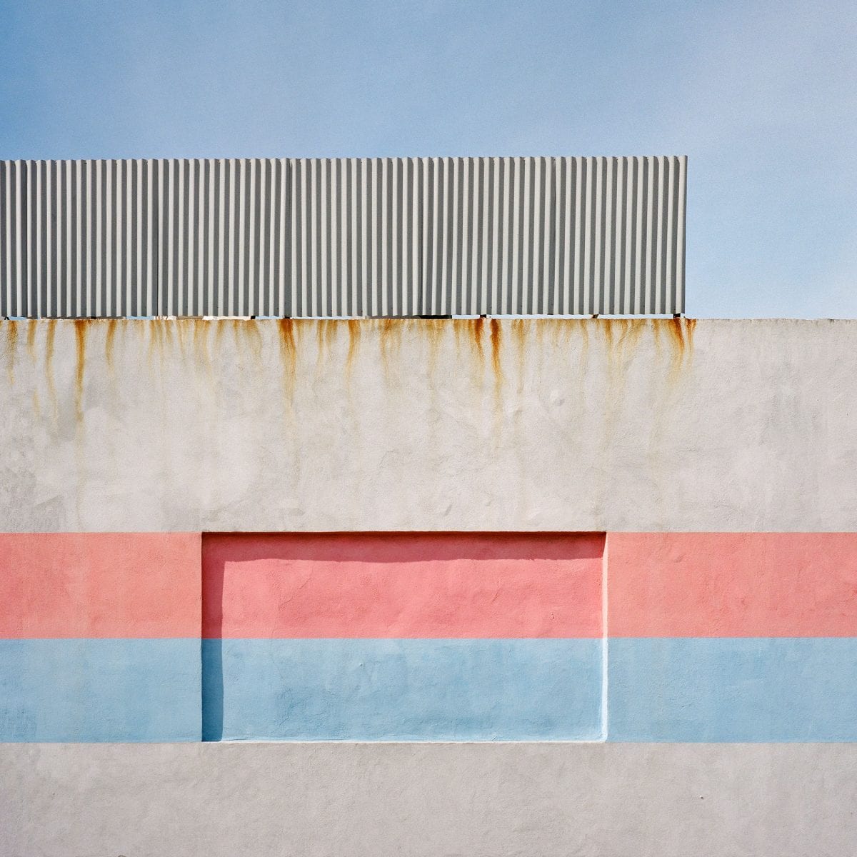 architecture color photography aesthetic and utilitarian effect in the greater Los Angeles area by Sinziana Velicescu