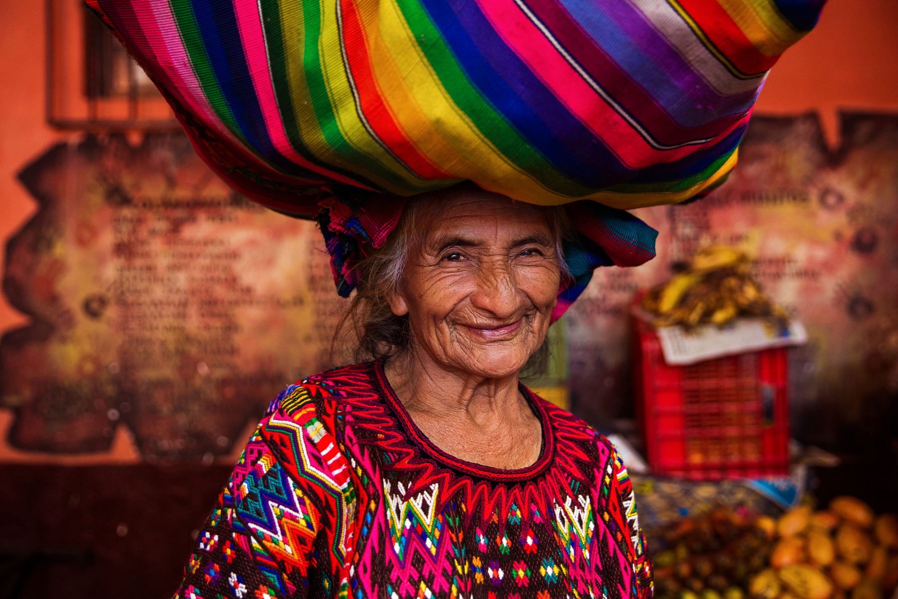 A woman from Guatemala -portrait photography in color by Mihaela Noroc, the atlas of beauty series