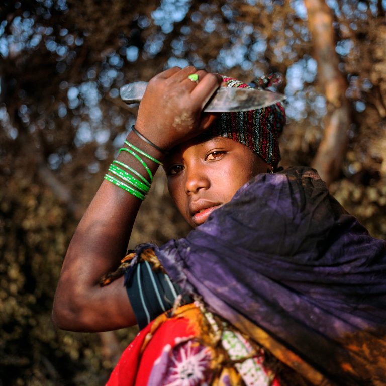 Color photography, portrait, girl, Somalia, Nichole Sobecki