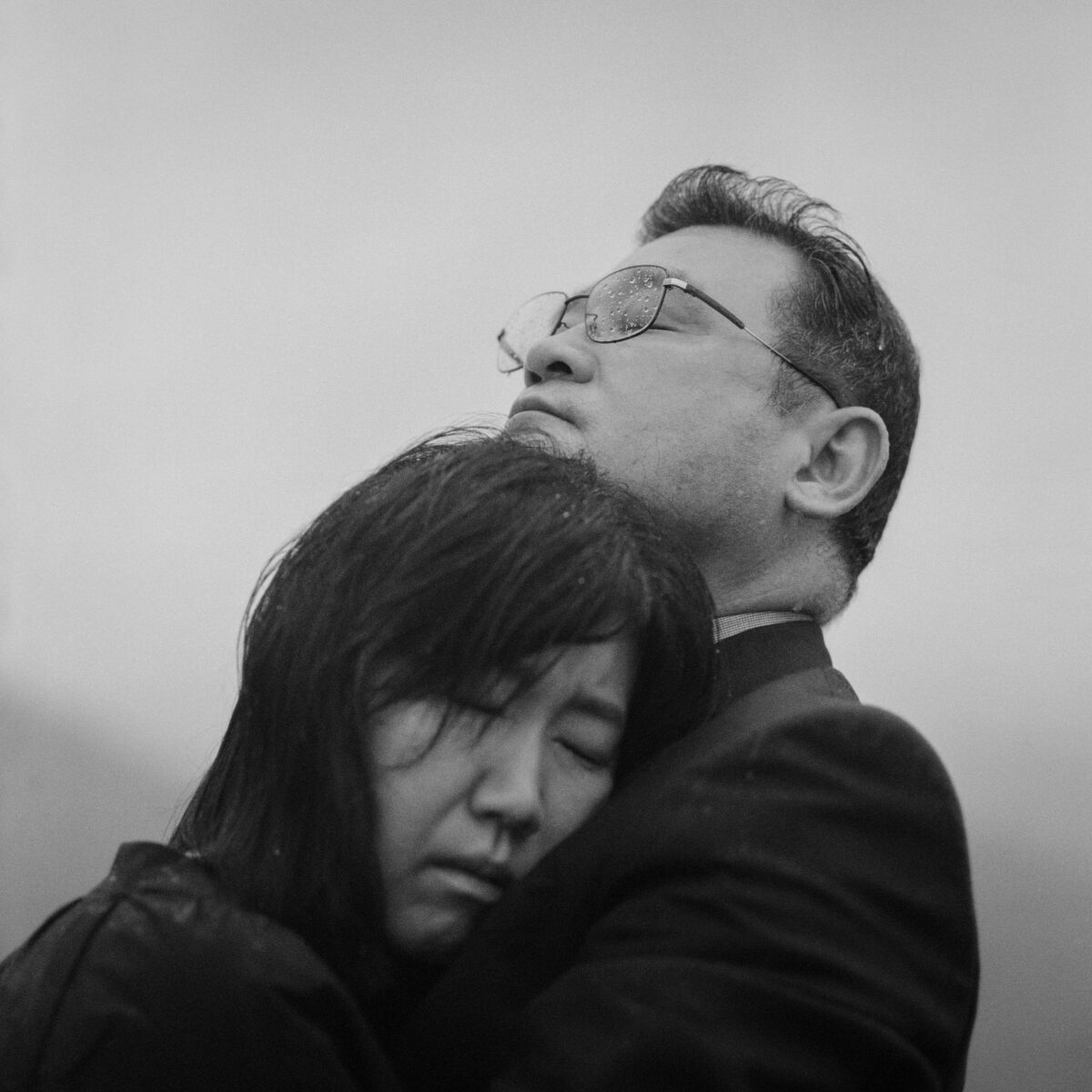 black and white film medium format portrait of a couple in South Korea by KyeongJun Yang