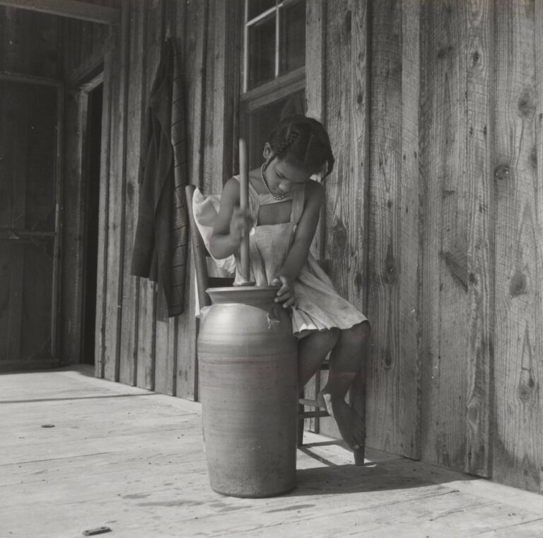 Black and white documentary photography by Dorothea Lange. Agricultural worker, Near Eutah, Alabama 1936.