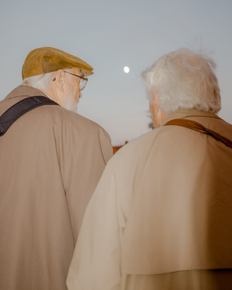 Color photography by Zoë Waldman, elderly couple from Unfolding into Morning