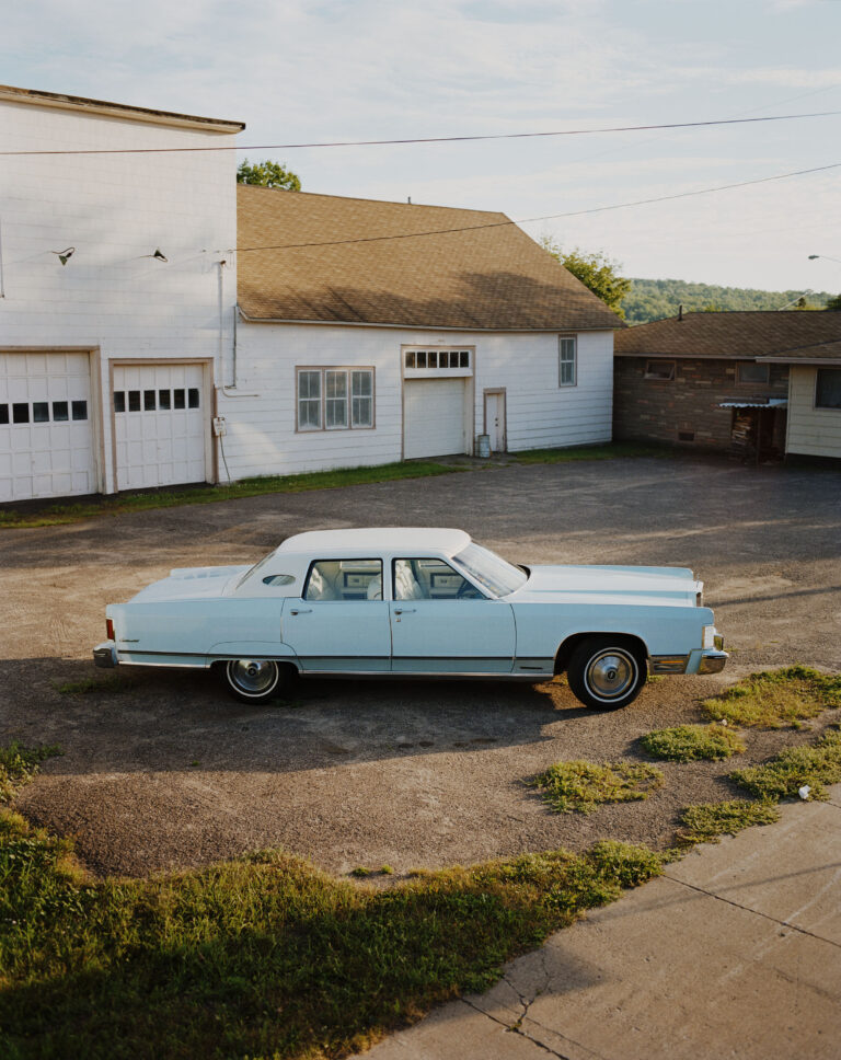 Gregory Halpern documentary photography blue car, landscape. Magnum photos.