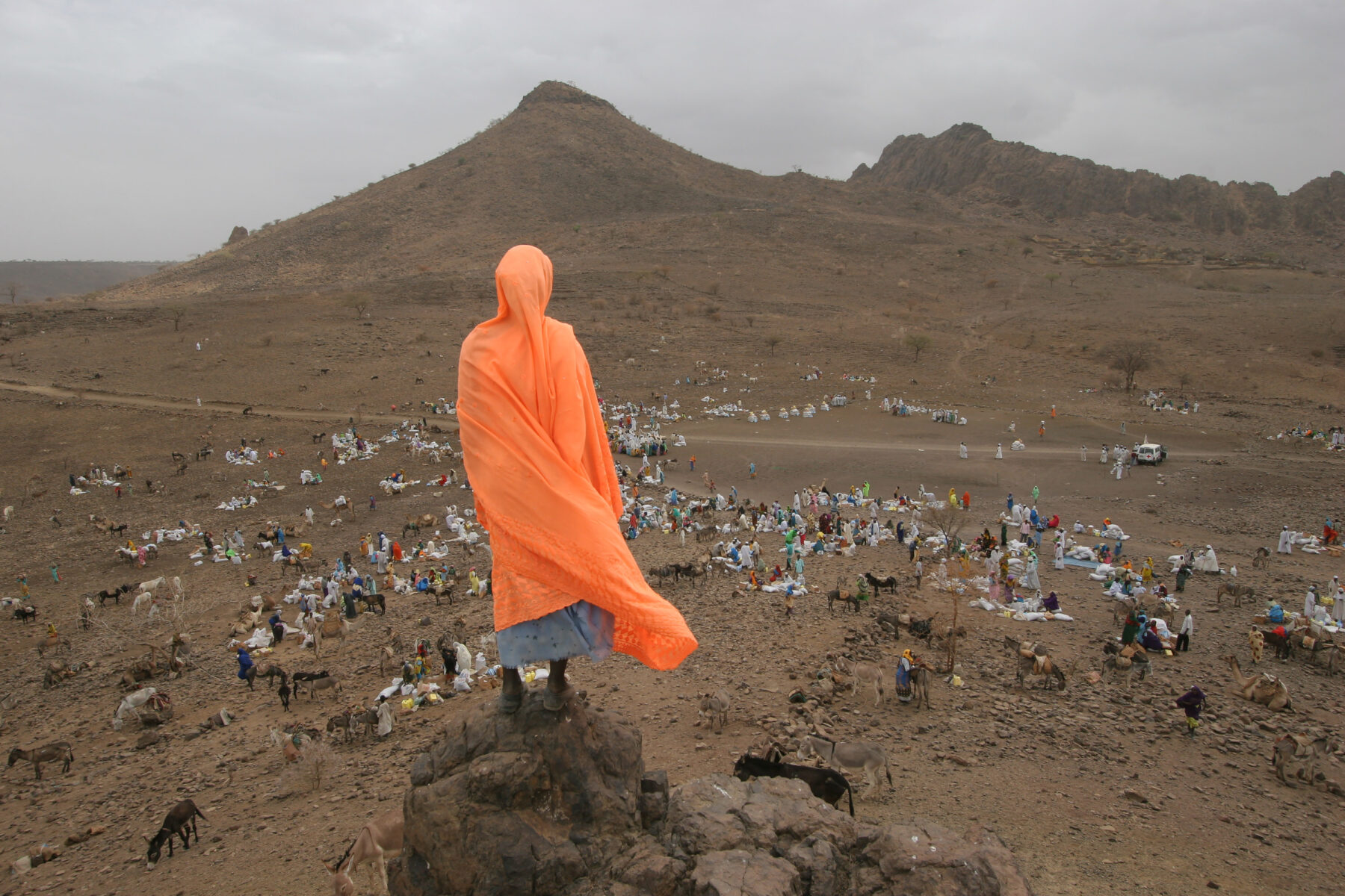 Color photography by Boris Heger, Food distribution site, Abata, Sudan