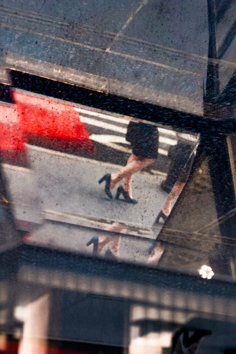 Color street photography by Nicolaus Armani, New York City