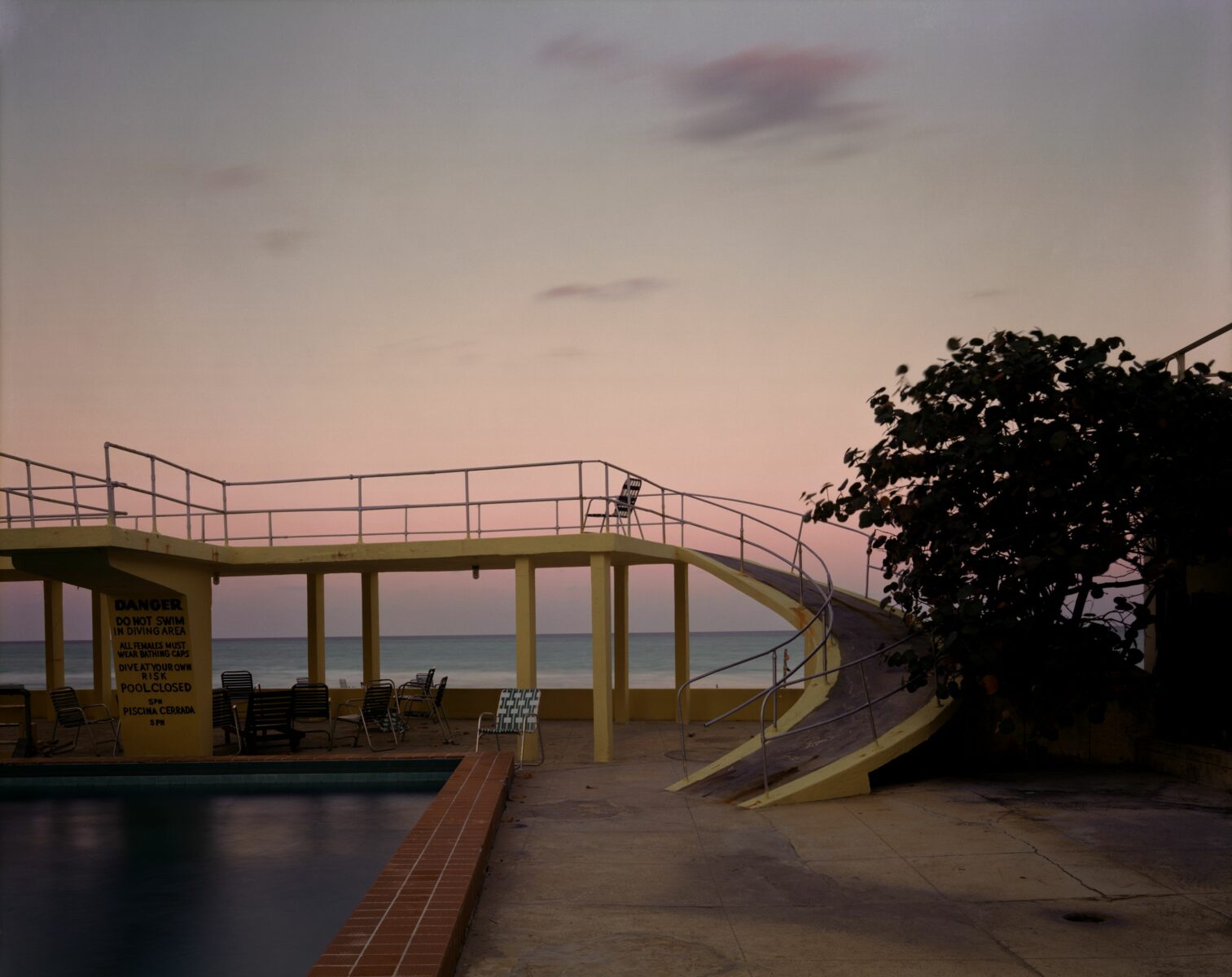 Joel Meyerowitz, color photography, swimming pool, sunset