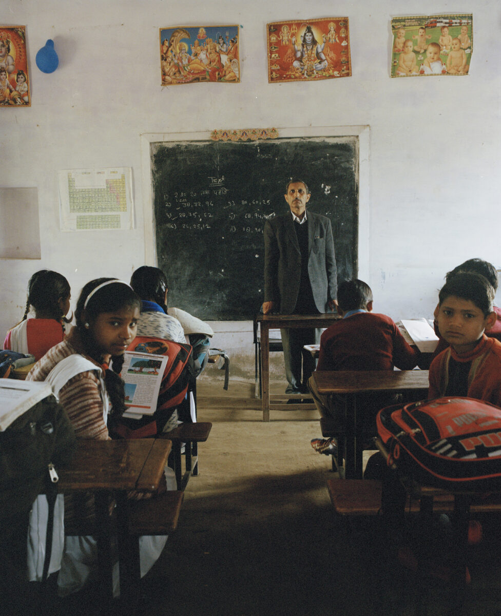 Vikram Kushwah, portrait photography, schoolchildren, India, teacher.