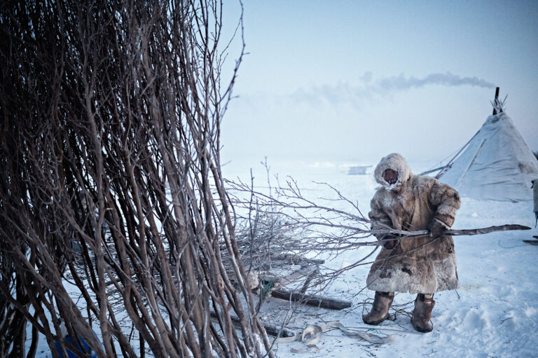 Color documentary photography by Nicola Ducati, Nenets man, Siberia