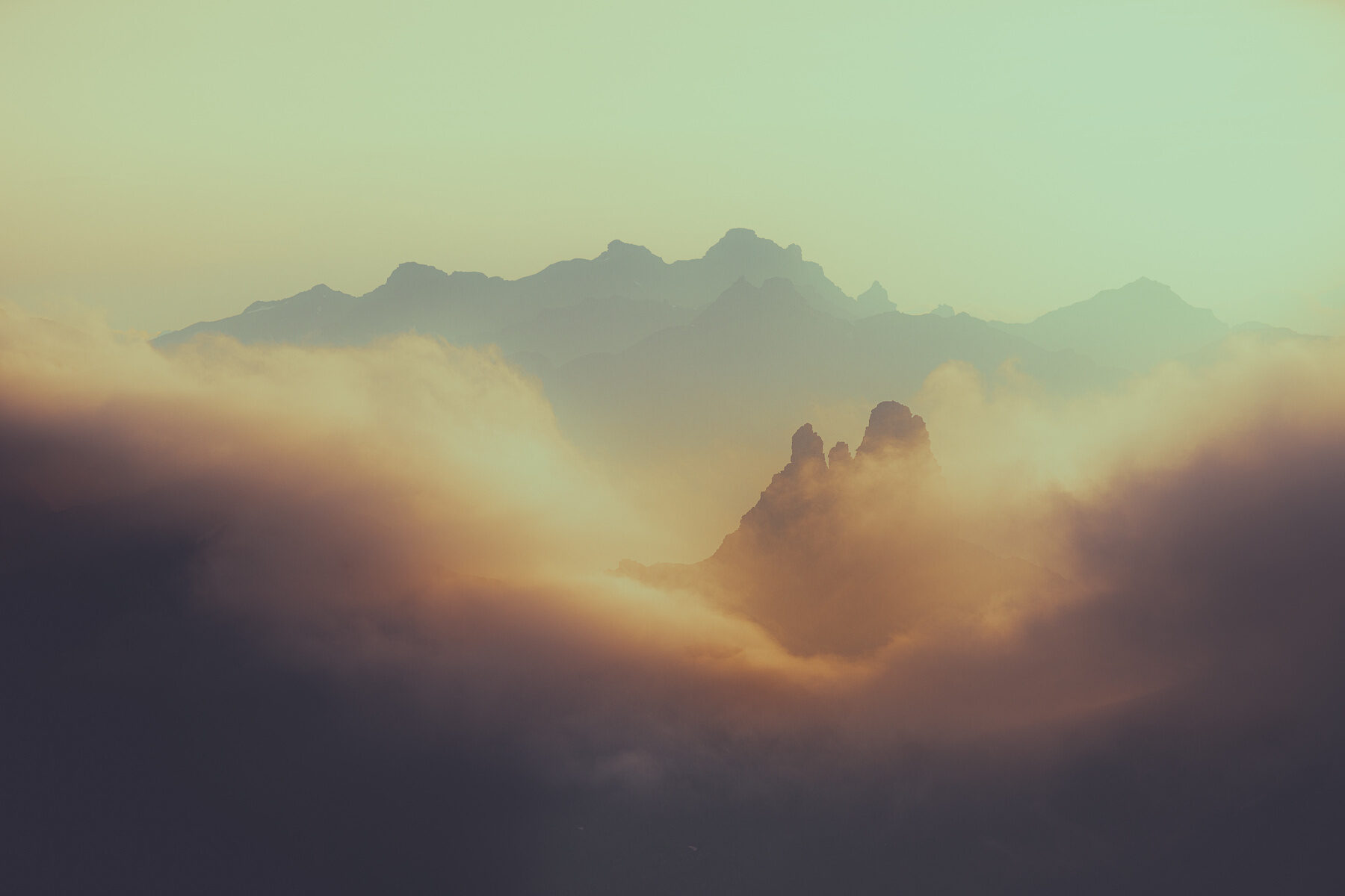 color landscape photography by Yohan Terraza, mountain, clouds