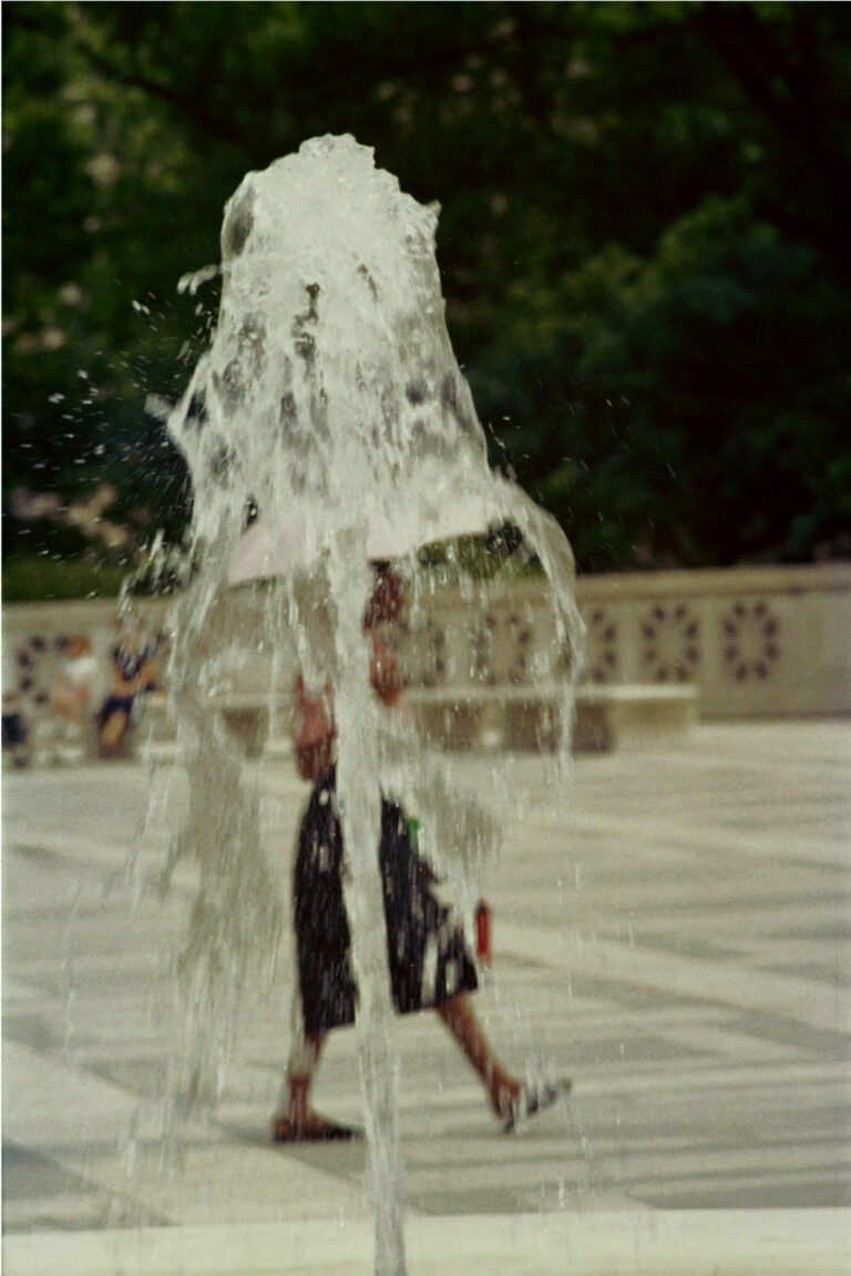 Saul Leiter street photography color, nyc,