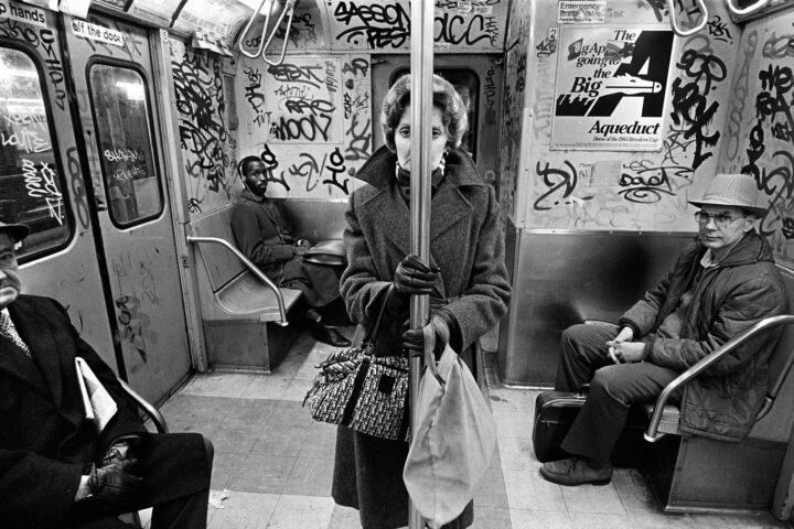 Black & white street photography by Richard Sandler