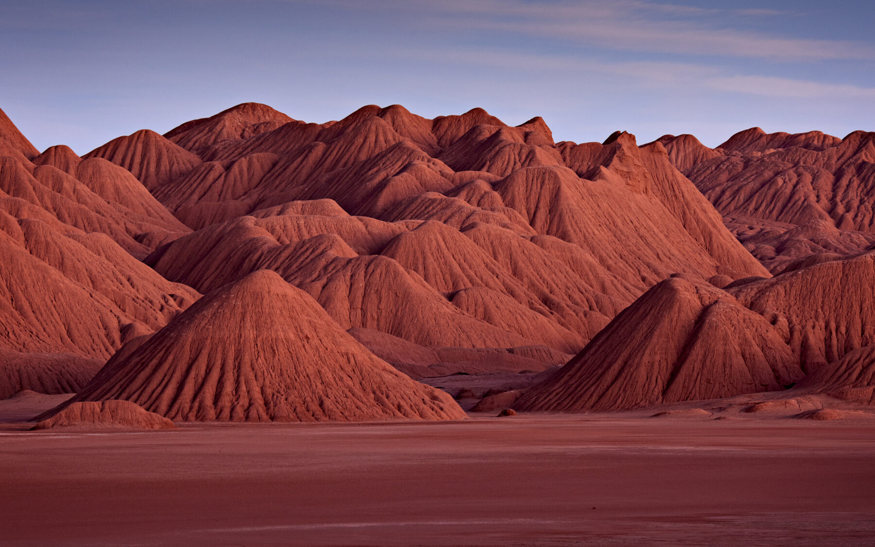 Color landscape photo of Desierto del Diablo, Argentina, by Niall Chang