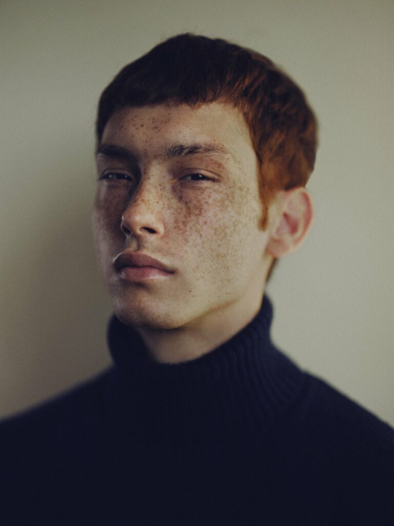 Portrait photography by Phil Sharp, young man with freckles and red hair