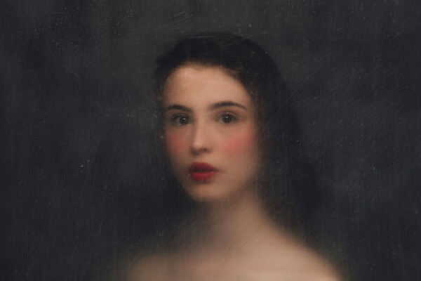 color studio fine art portrait of a woman by Giuseppe Gradella