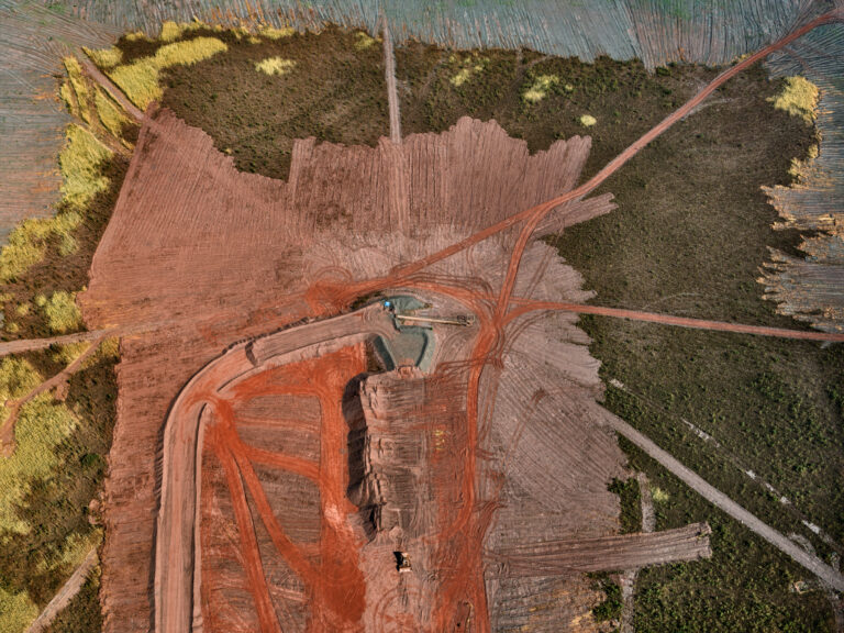 Aerial landscape photography by Edward Burtynsky. Sishen Iron Ore Mine, Kathu, South Africa