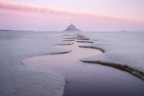 color landscape photo of Mont Saint Michel, France by Rémi Bergougnoux