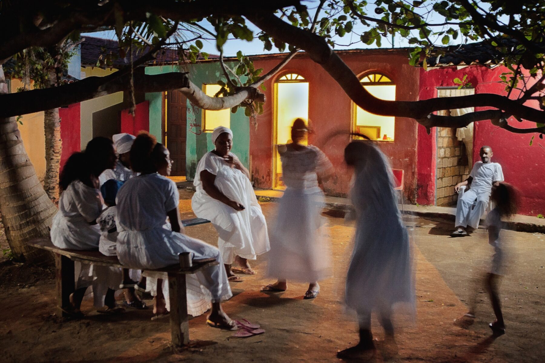 Color photo of woman dancing in Brazil by Alex Almeida