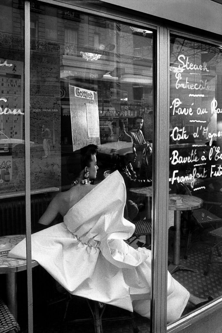 black and white fashion photography by Frank Horvat