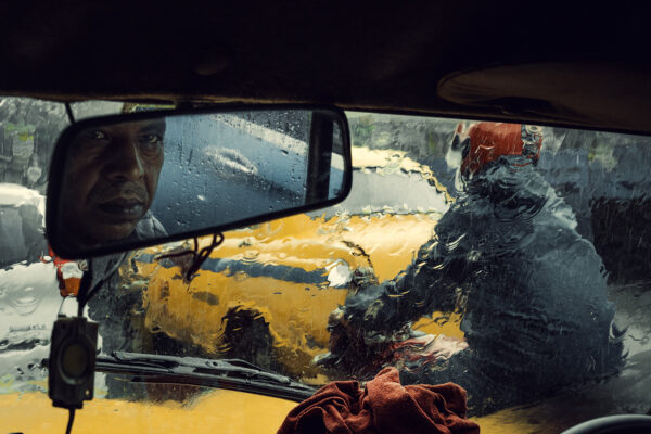 color street photo from a taxi in Kolkota by Monaris Franqui